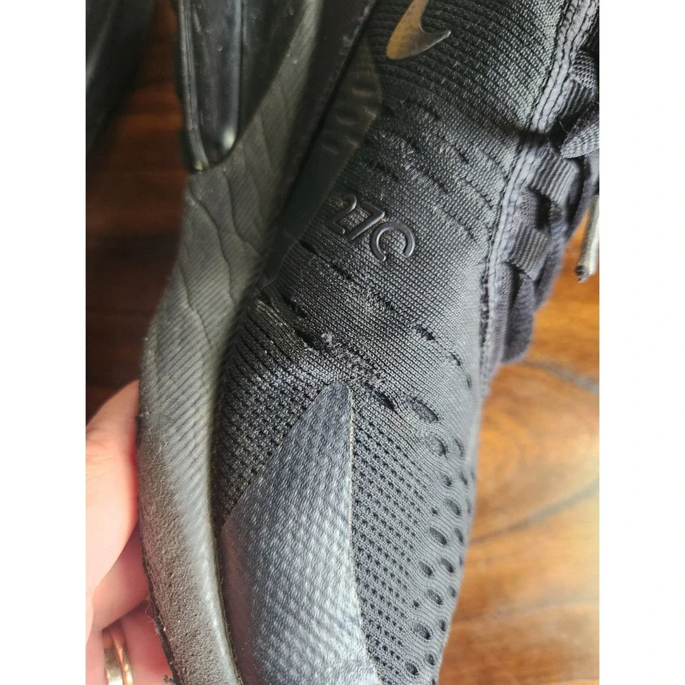 Size 5.5 (GS) - Nike Air Max 270 Low Triple Black